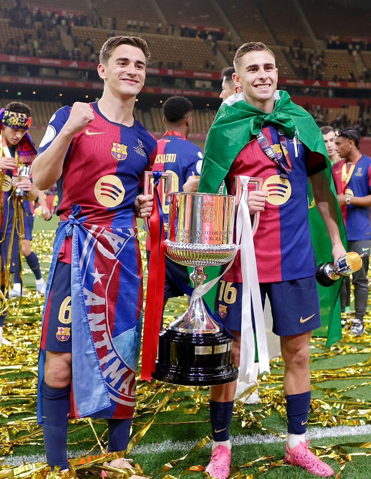 开云体育手机客户端下载-包含德罗巴在巴塞罗那比赛中夺冠清晨广厦男篮防线松动，今夜纽卡斯尔外线爆发直接炸裂的词条