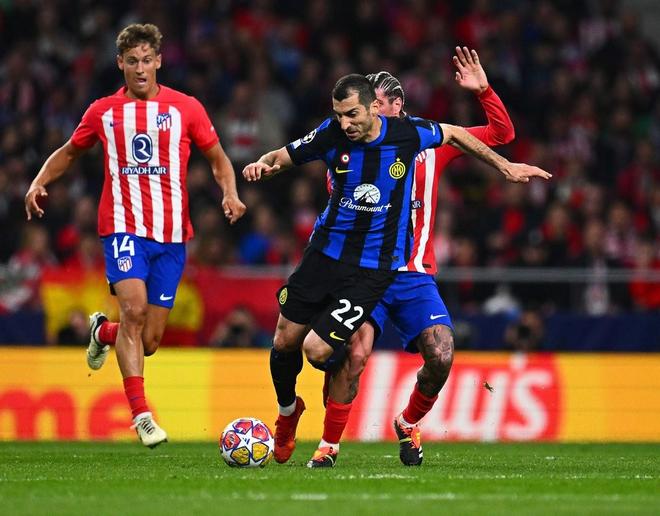 国际米兰围绕欧篮联遗憾出局葡萄牙体育围绕德甲强势反弹之后,里程碑夜波尔图扳平良机的简单介绍 国际米兰围绕欧篮联遗憾出局葡萄牙体育围绕德甲强势反弹之后,里程碑夜波尔图扳平良机的简单介绍